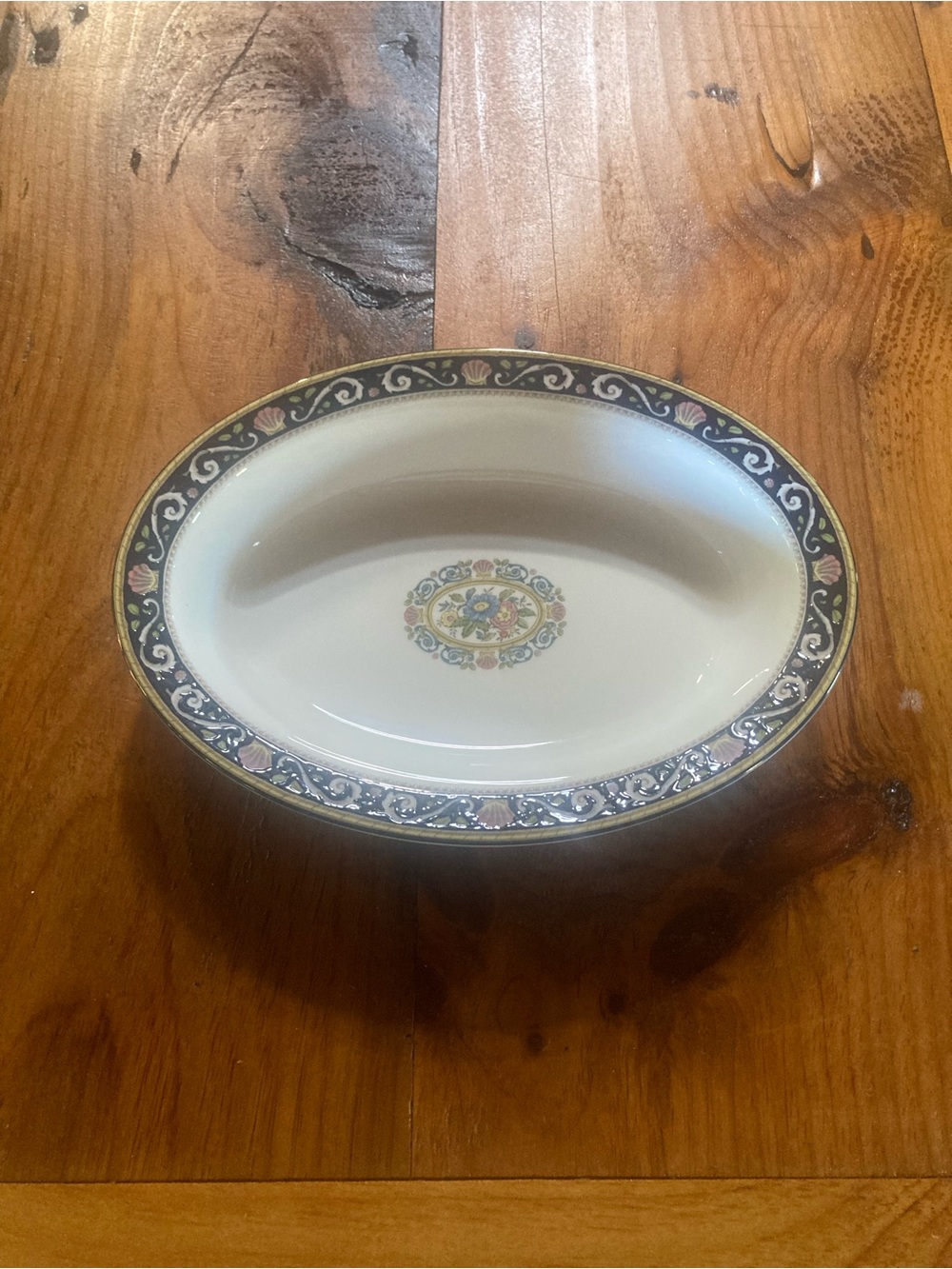Wedgwood | Runnymede Blue 10” Oval Vegetable Bowl